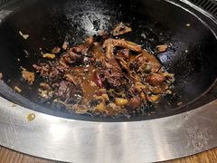 -万里闯关东铁锅炖菜馆(高新旗舰店)