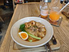 -Common Table · Brunch & Coffee