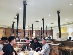 大堂-冯老二羊肉串