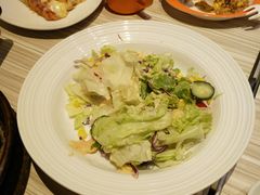 -必胜客(武汉欢乐谷店)