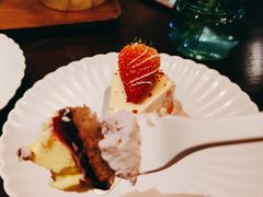-黑草莓(重庆路店)