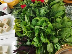 -慢丽江·云南野生菌土鸡锅(西山店)
