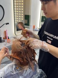 -苏豪美发S A L O N烫发染发