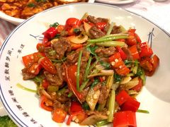 小炒黄牛肉-胡桃里音乐酒馆(海雅缤纷城店)