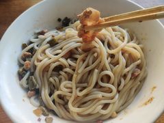 -牛八宝桂林米粉(八里庄店)