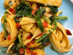 菠菜面筋-海尔巴格·新疆菜(吐鲁番店)