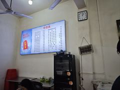 -高师傅特色米粉汤包(建设路店)