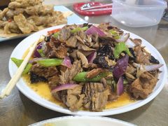 炒海杂拌-抹直口特色菜馆(一店)