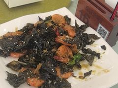 -泉龙渔村·粤式早茶·金牌烧鹅(中山三乡店)