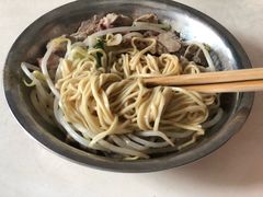 -阿池碎肉拌面