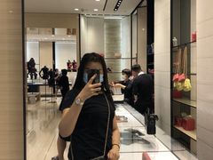 -Chanel(德基广场店)