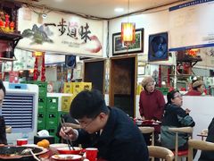 -烧哥美蛙肥肠鱼火锅·十五年社区店