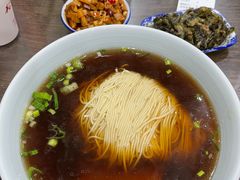 红汤面底-裕兴记•蟹黄面馆(人民广场店)