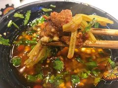 芹菜牛肉-钢管厂五区小郡肝串串香(南山店)