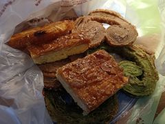 -上海哈尔滨食品厂(汇联商厦店)