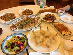 -顺峰海鲜酒楼(省府店)