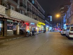 -云南路美食街
