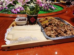 -小船渔村•大连菜•大连焖鱼(黄河路店)