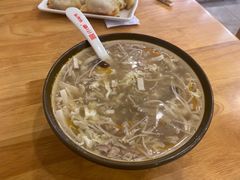 酸辣汤-小姜锅贴(凤凰街店)
