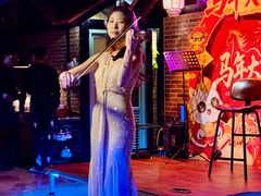 -树下时尚餐厅(翠园街店)