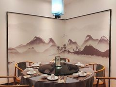 -闫府私房菜·百年鲁菜(恒隆店)