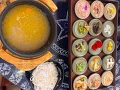 -桥香园过桥米线(国贸店)