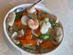 三鲜脆皮豆腐  -避风塘潮粤海鲜酒楼