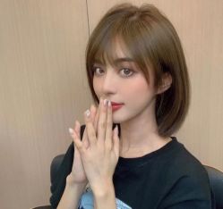 -AYO SALON