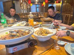 -头上红煨盐鸡·非遗院子餐厅
