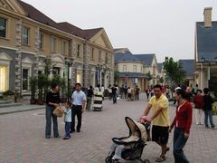 -COACH蔻驰(赛特奥特莱斯店)