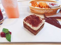 -必胜客(湘隆店)