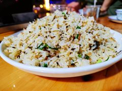 -宏兴烤鱼山庄(宣恩总店)