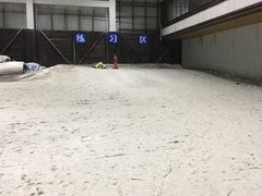 -乔波室内滑雪场