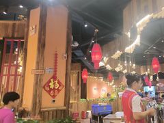 -老滇山寨•云南特色菜•地方菜•民族风情歌舞表演(金碧店)