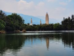 -三塔倒影公园