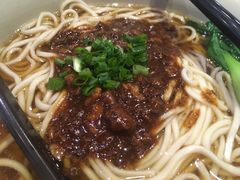 -李先生牛肉面大王(上海站南广场店)
