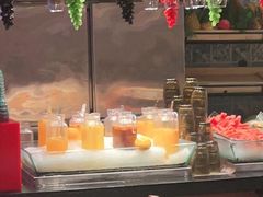 -领鲜活海鲜榴莲自助火锅(东门店)