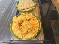 -尚尚仙·酸汤猪手·猪肚鸡火锅(华联万柳购物中心店)