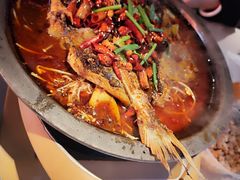 -鸣记脆皮烤鱼(三八广场店)