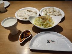 -东方饺子王(重庆路亚泰店)