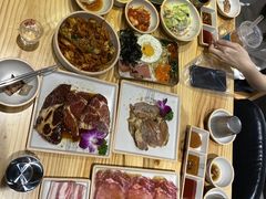 -喜来稀肉(北外滩白玉兰广场店)