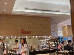 -亚龙湾希尔顿自助餐厅·海鲜·烧烤·沙滩BBQ·现场乐队