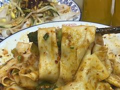 -大嘻咹biangbiang面(历史博物馆店)