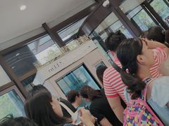 -梅龙镇广场