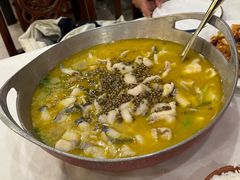 -鑫巴蜀小镇 · 水煮鱼专研店(玉桥店)