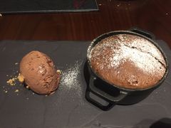 -恰餐厅及酒吧 CHAR Bar & Grill (北京丽都皇冠假日店)