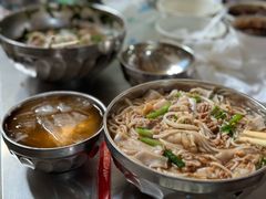 -正宗杨记普洱酸醋米线(总店)