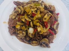 -汗腾格里·风味餐厅(新疆驻京办店)