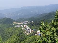 -罗田薄刀峰风景区