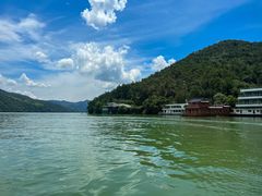 -严子陵钓台(富春江小三峡)